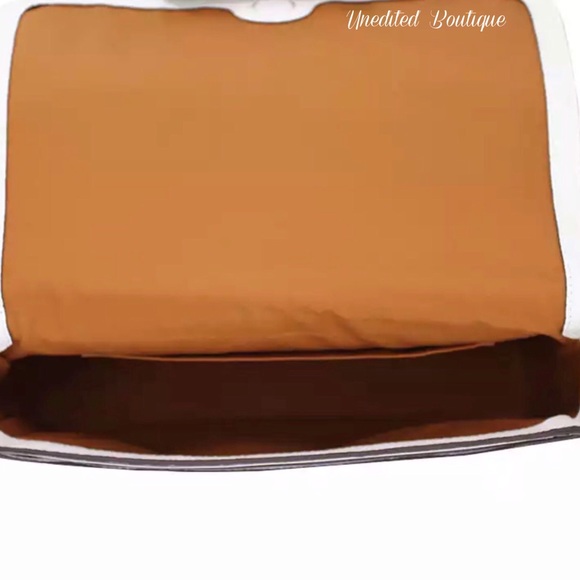 COACH MARVEL Jes Messenger Handbag With Patches - Picture 6 of 8